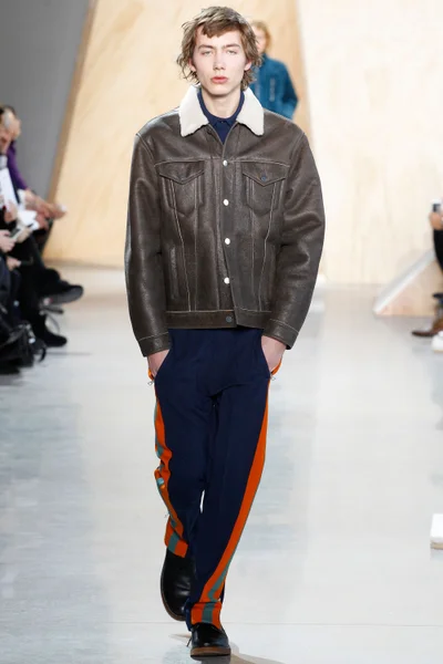 Look 41